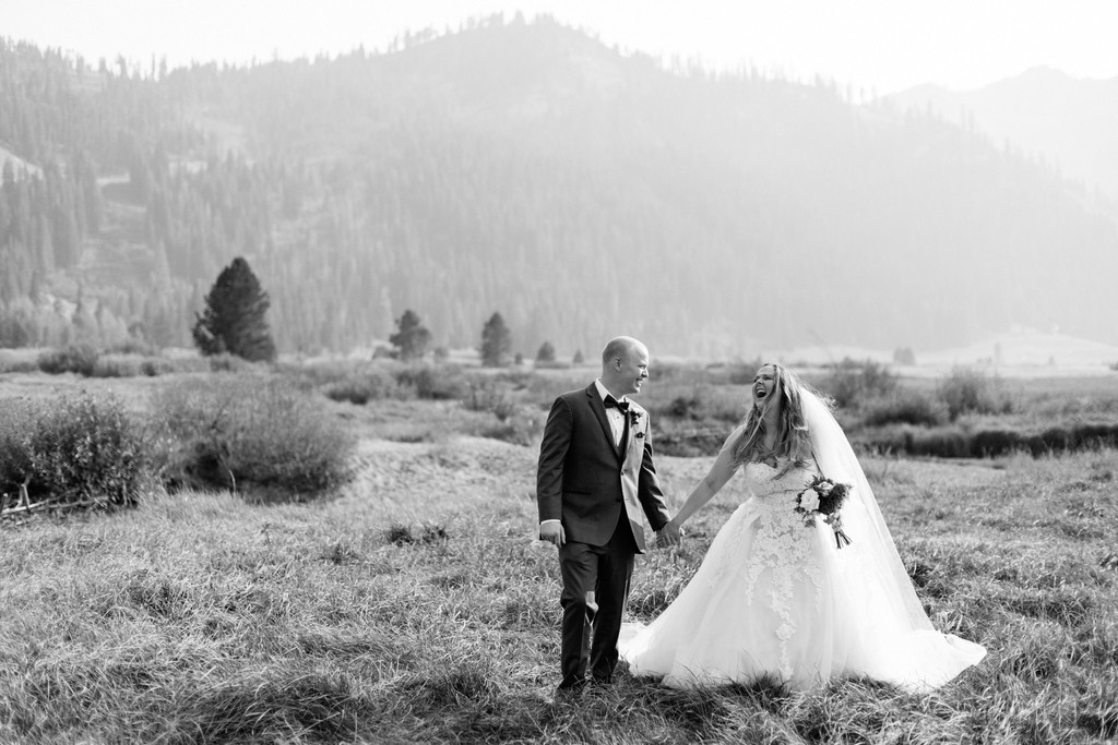 Squaw Valley Wedding Meadow Picture 