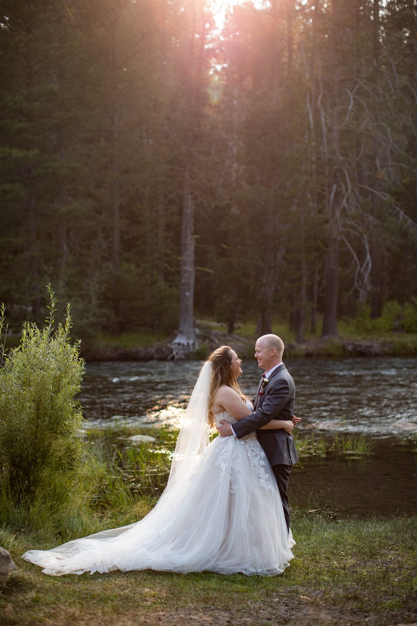 Truckee River Wedding Photos