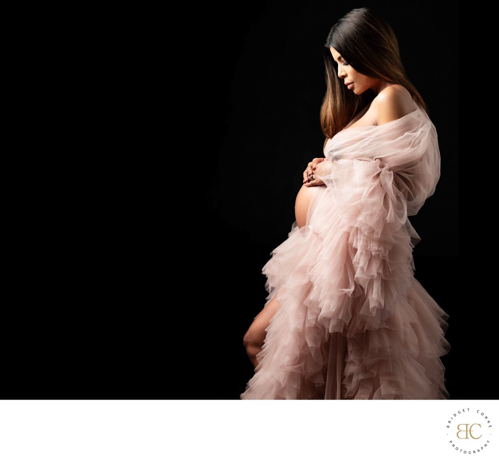 Elegant Tulle Maternity Portrait in Studio