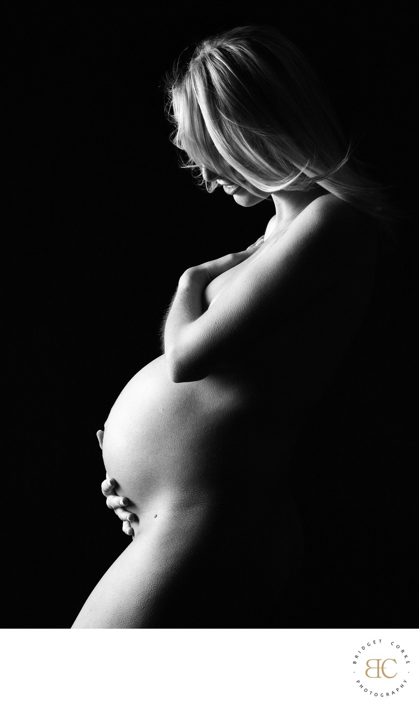 Artistic BW Pregnant Pose