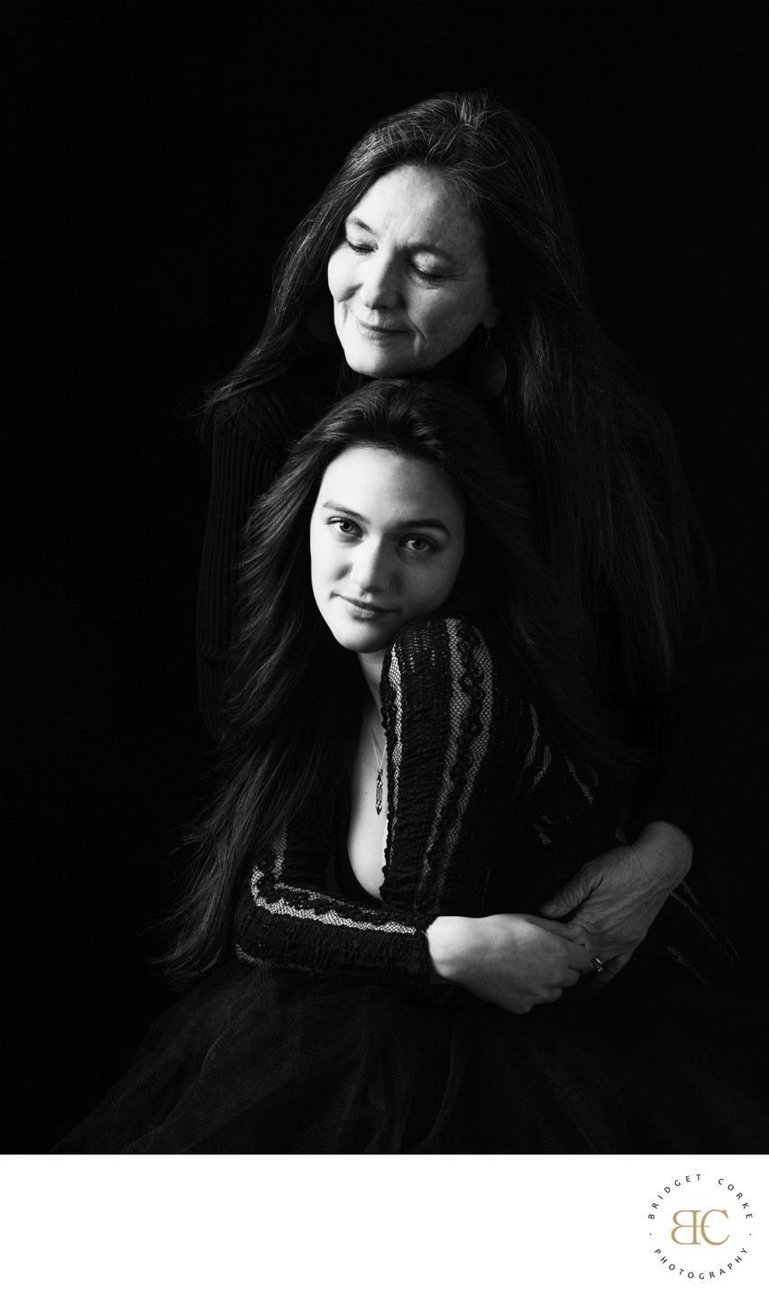 Award-Winning Intimate Mother and Daughter Portrait