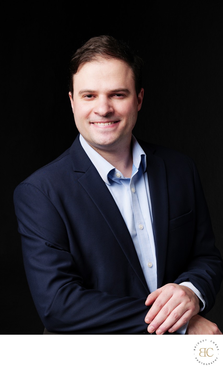 Approachable Professional in Navy Blazer