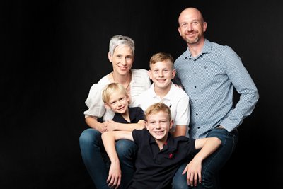 Casual Family Portrait with Stylish Parents and Kids