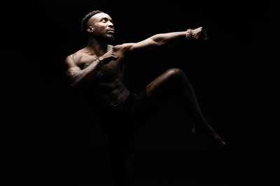 Movement portrait Johannesburg dynamic martial form