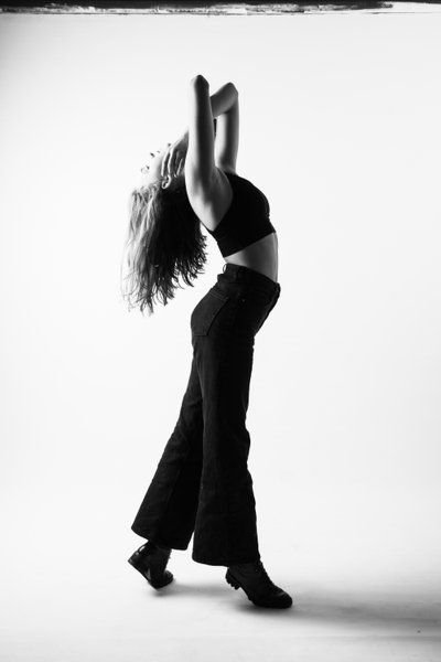 Contemporary Dancer in Elegant Arch