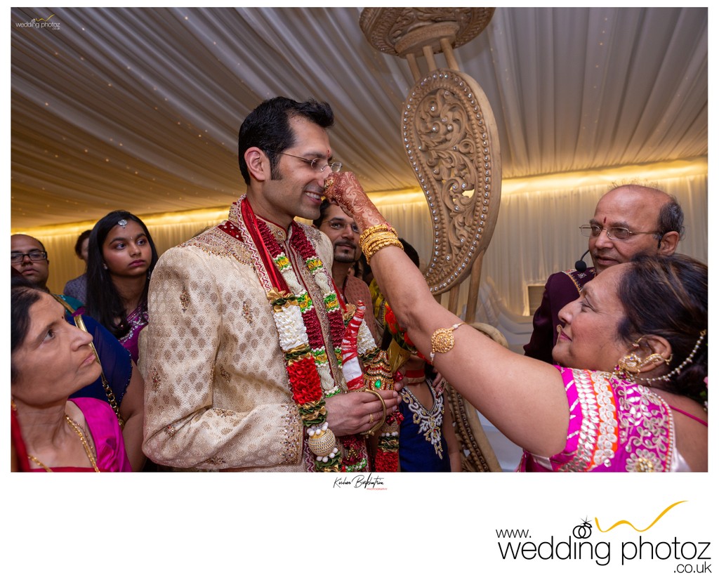 Pokwanu ceremony indian wedding photographer watford uk