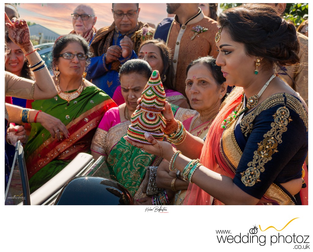 Pokwanu ceremony welcoming indian groom