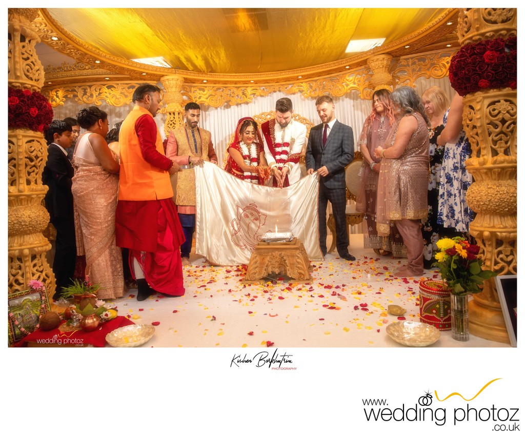 Indian wedding at the Mercure Daventry Court hotel
