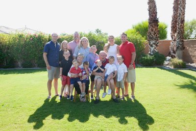 Family reunion photography in near Coachella Ca.