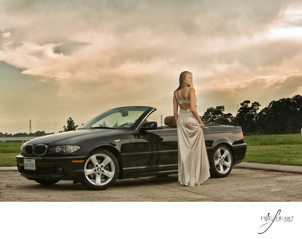 Liberal, Open-Minded Senior Photos in Kingwood