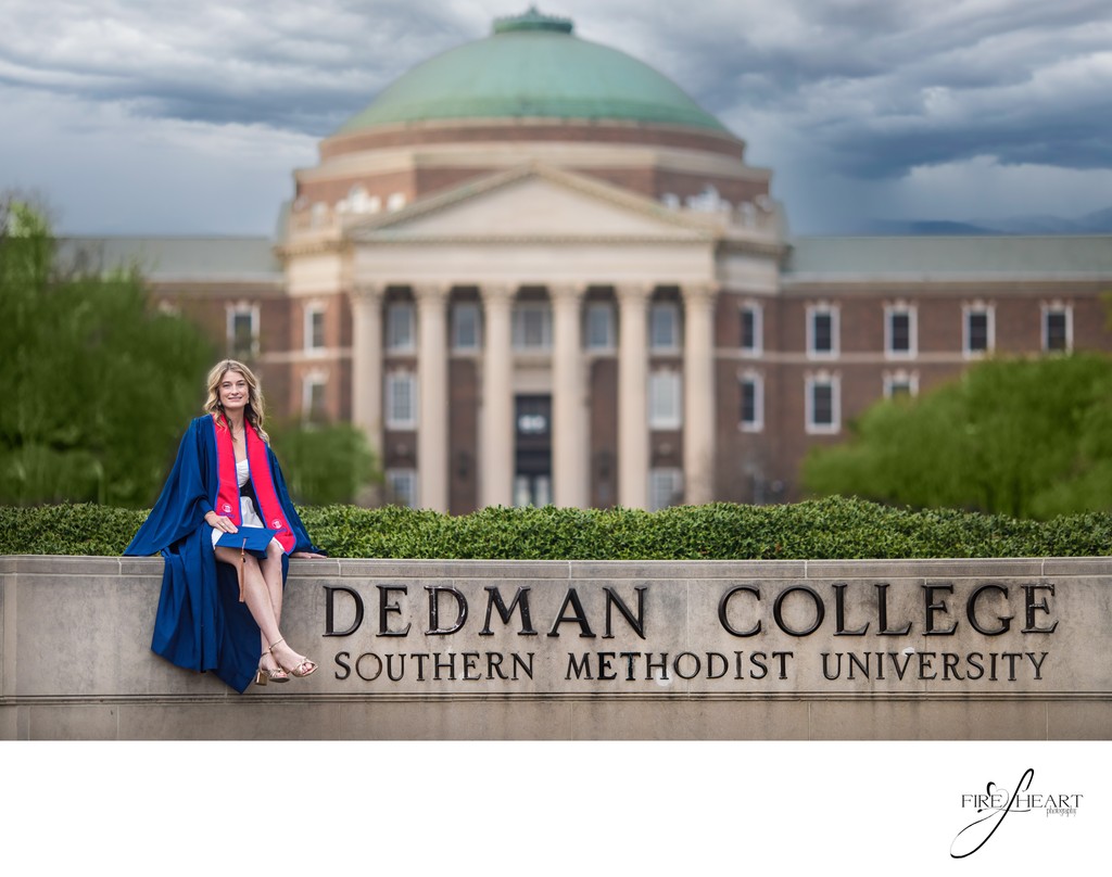 Custom SMU Senior Photo Sessions