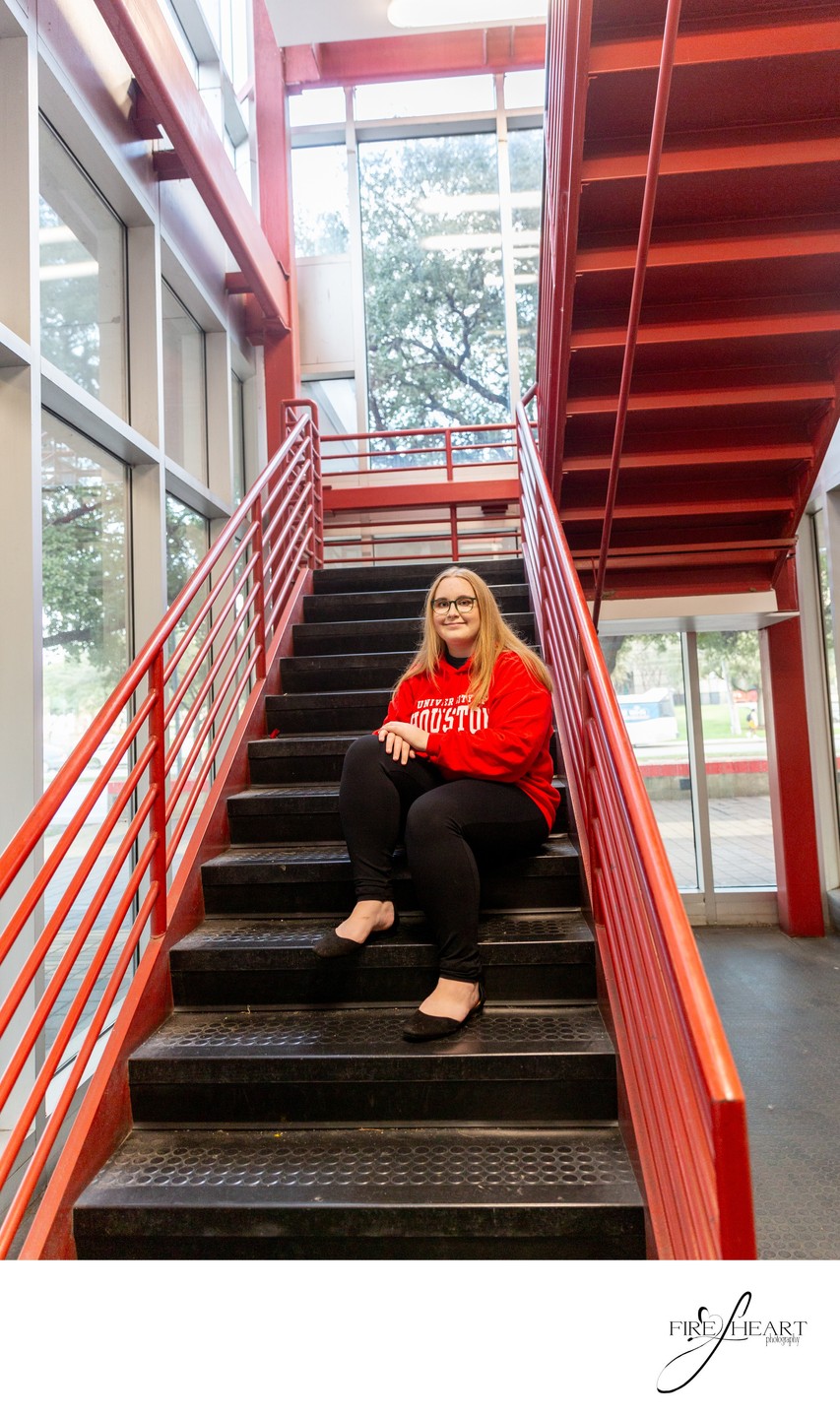 Best U of H Graduation Photography Ideas