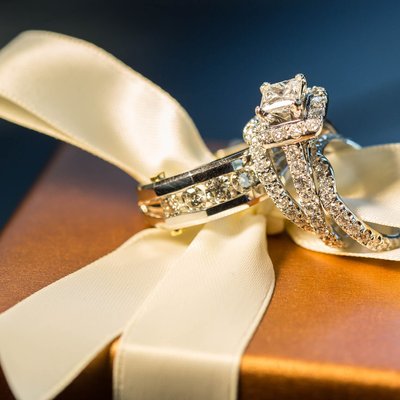 Detailed Wedding Ring Photos Houston