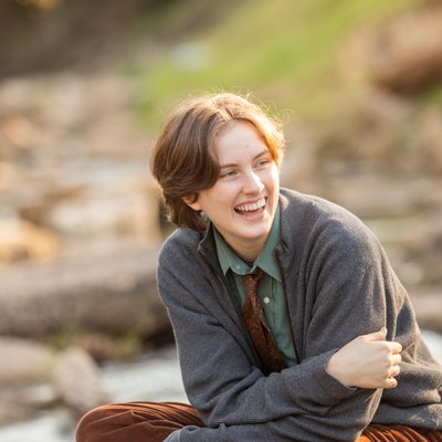 Senior Portraits for Nonbinary Students at Kingwood high school