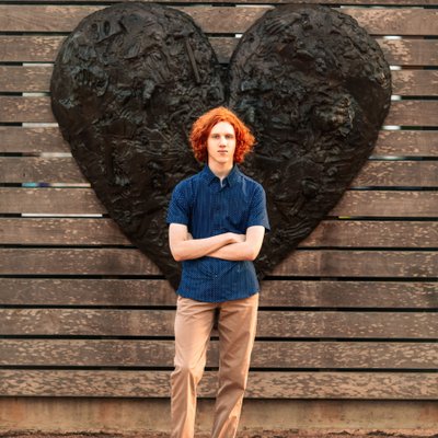 Kingwood LGBTQ+ Senior Photo Experience