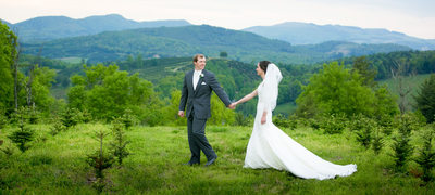 West Jefferson Wedding Photo Bride and Groom Mountain