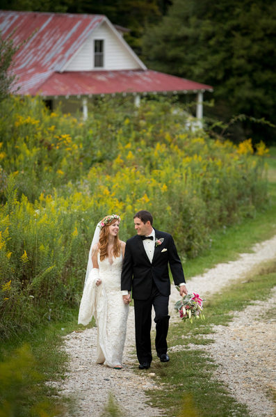 Trade Wedding Photographer White Fence Farm