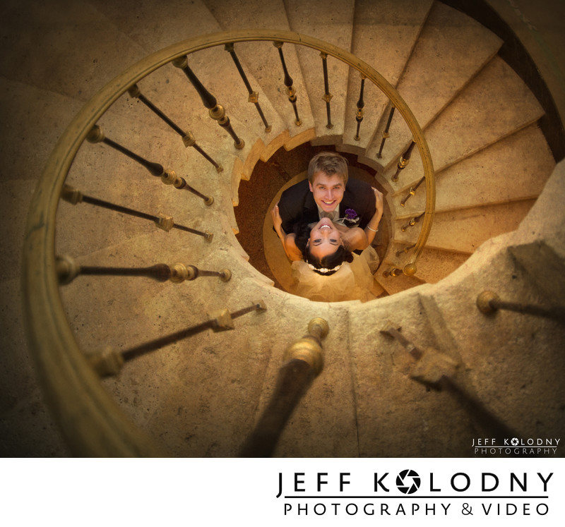 Bride and Groom in an old staircase at Vizcaya,