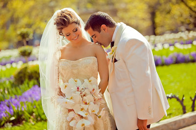 Bride & Groom share a moment together in Washington DC