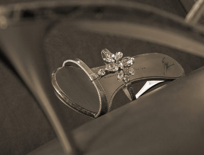 Creative bridal shoe photo. 