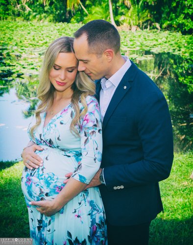 Elegant South Florida Maternity Portraits