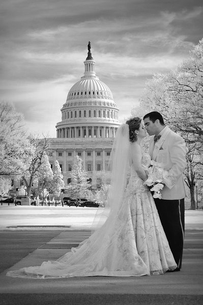 Bride and Groom kissing in Washington DC