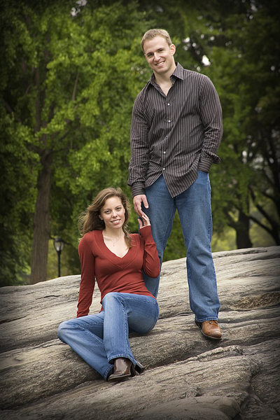 Central Park New York engagement picture.