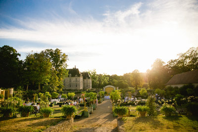 Chateau de Saint Loup Wedding Reception Pictures 10