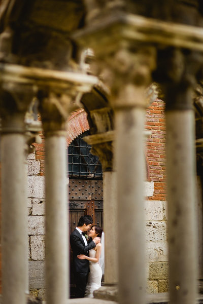Italy Destination Wedding Bride And Groom kiss