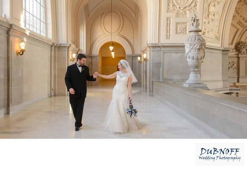 candid wedding photography at San Francisco City Hall