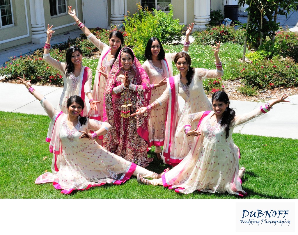 Bollywood girls posing for their San Francisco Indian Wedding Pictures