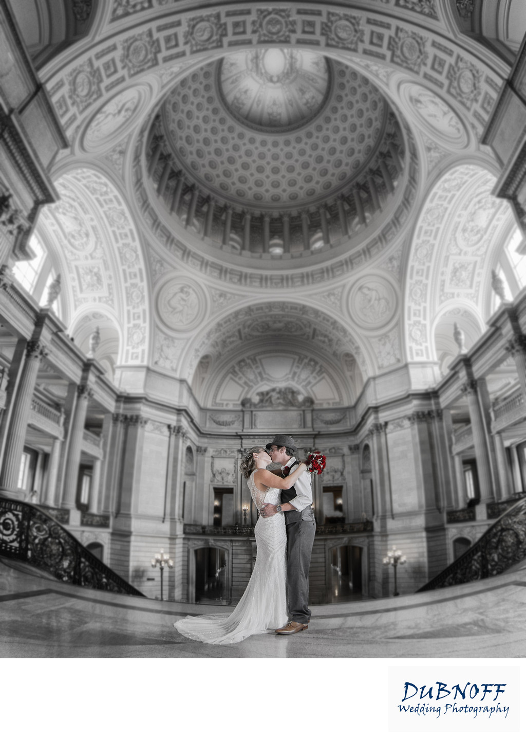 San Francisco city hall Marriage in Black and White - Rotunda
