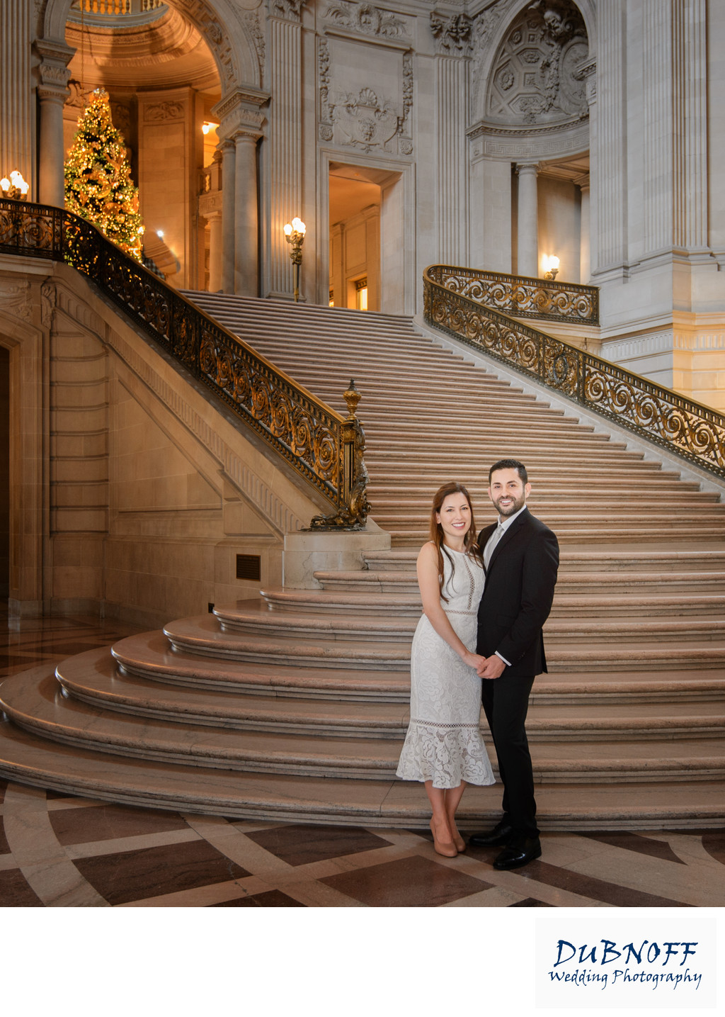 San Francisco City Hall Wedding Photographer - Christmas Time