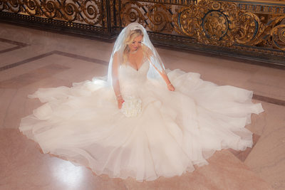 San Francisco City Hall Wedding Photographer - Mayor's Balcony Bride