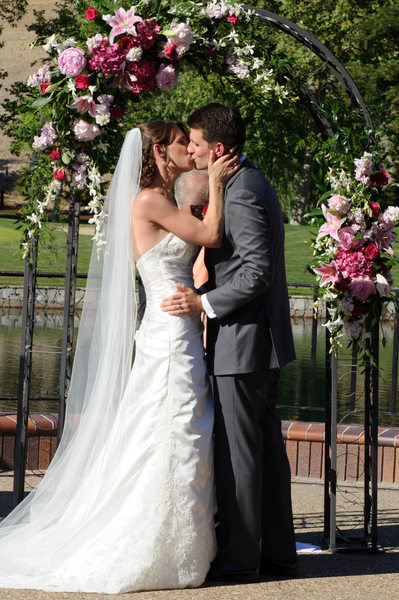 Blackhawk Country Club Kiss at the end of the Wedding Ceremony