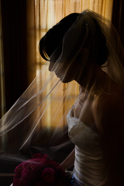bridal prep profile photography with golden background
