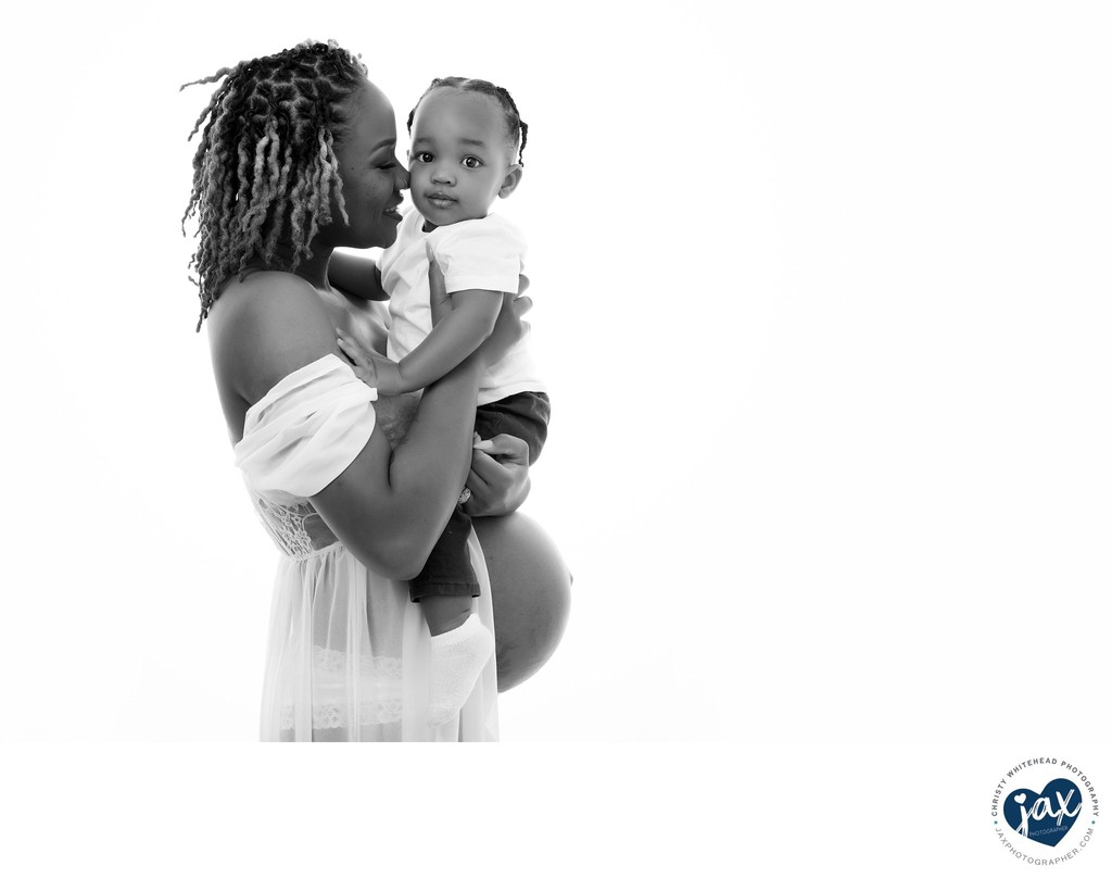 Black female B&W pregnancy portrait Jax