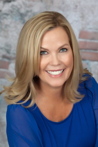 Realtor headshot in Jacksonville Florida studio
