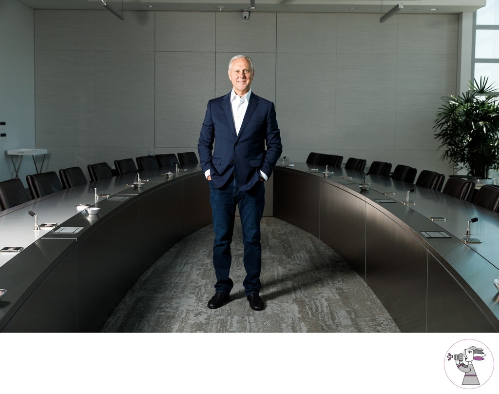 Cinematic Portrait of CEO at Headquarter: Tips for a Stunning Photoshoot
