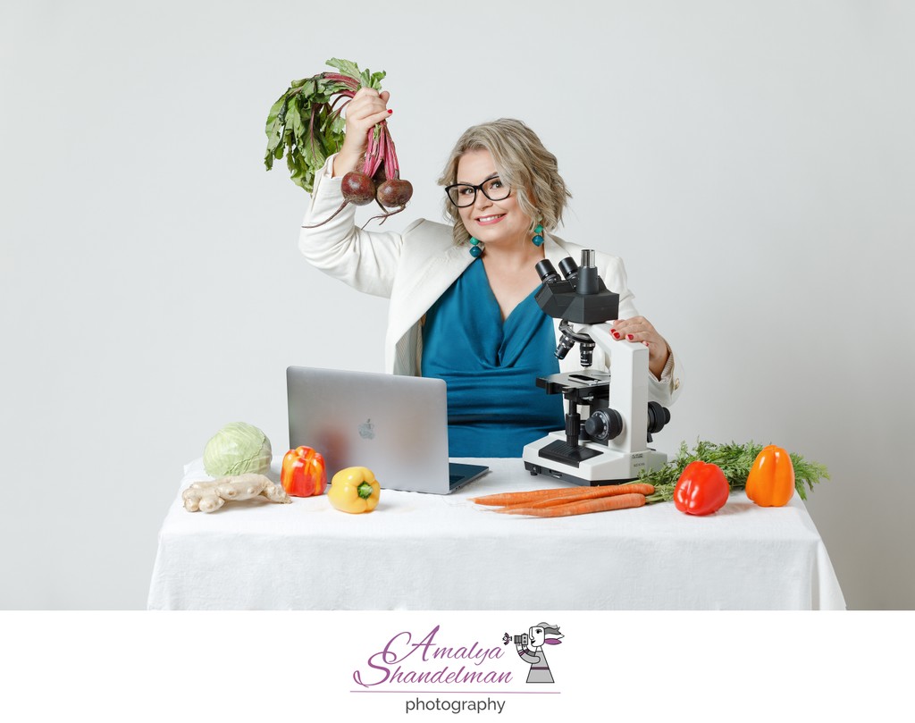 Promo Portrait of a Nutritionist