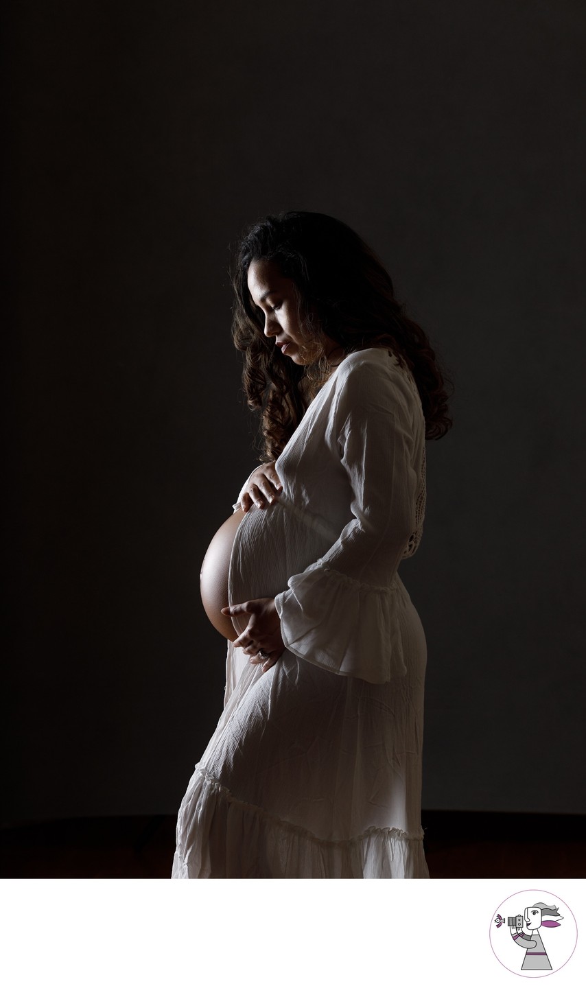 Stunning Maternity Silhouette Portrait for Expectant Moms