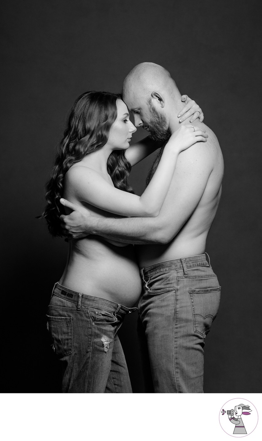 Black and White Maternity Portrait of Husband and Wife