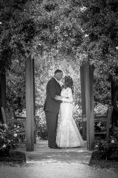 Wedding couple portrait At UCR Botanical Garden