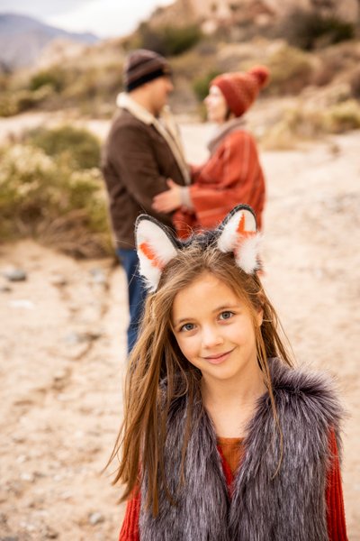 Desert family portraits with Louis G Weiner Photography