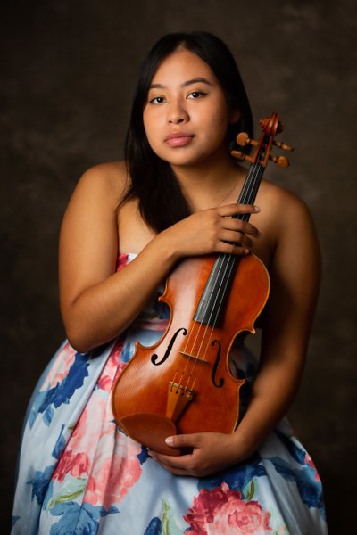 Female Violin Artist, Musician, Portraits, Headshots