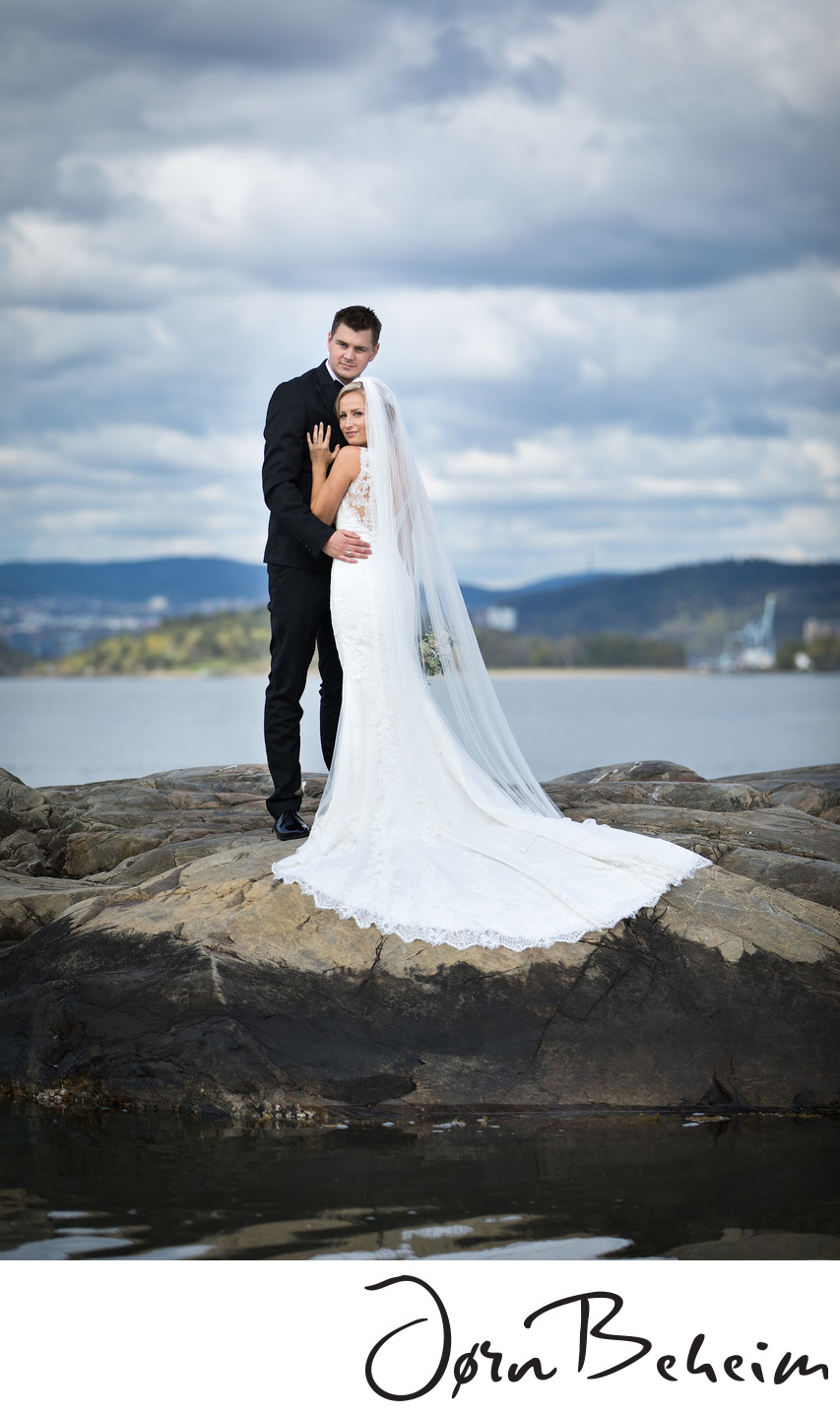 Bryllupsfoto på en øy - bryllupsfotograf Jørn Beheim
