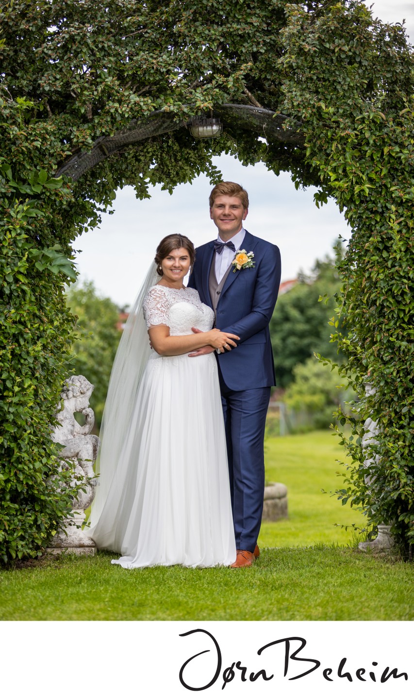 Romantisk bryllup på Øverland Gård