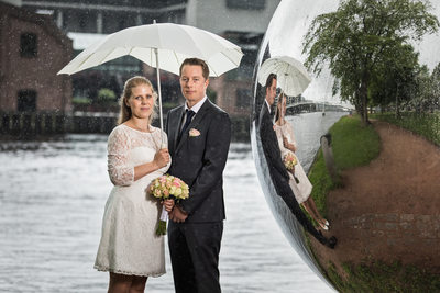 Bryllupsfotograf i Drammen, her fra Drammenselva