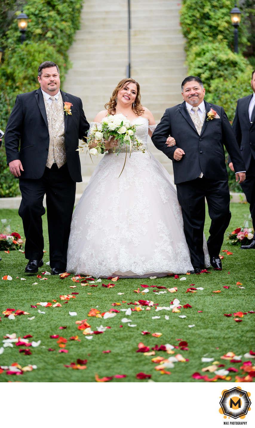 Wedding Ceremony at Kendall Plantation in Boerne, Texas