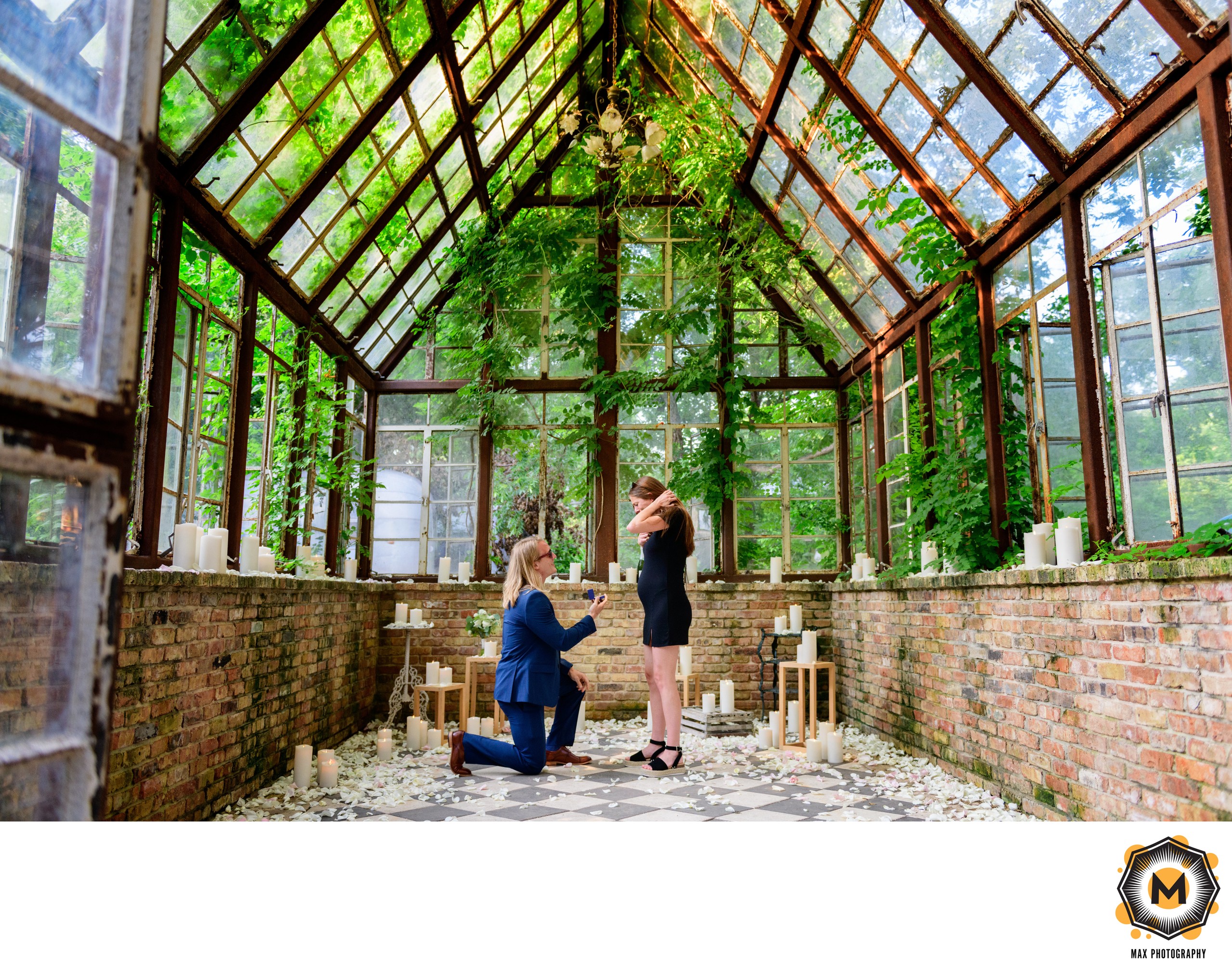 Sekrit Theater Proposal - Austin Proposal Photographer (Put a Ring on It!)
